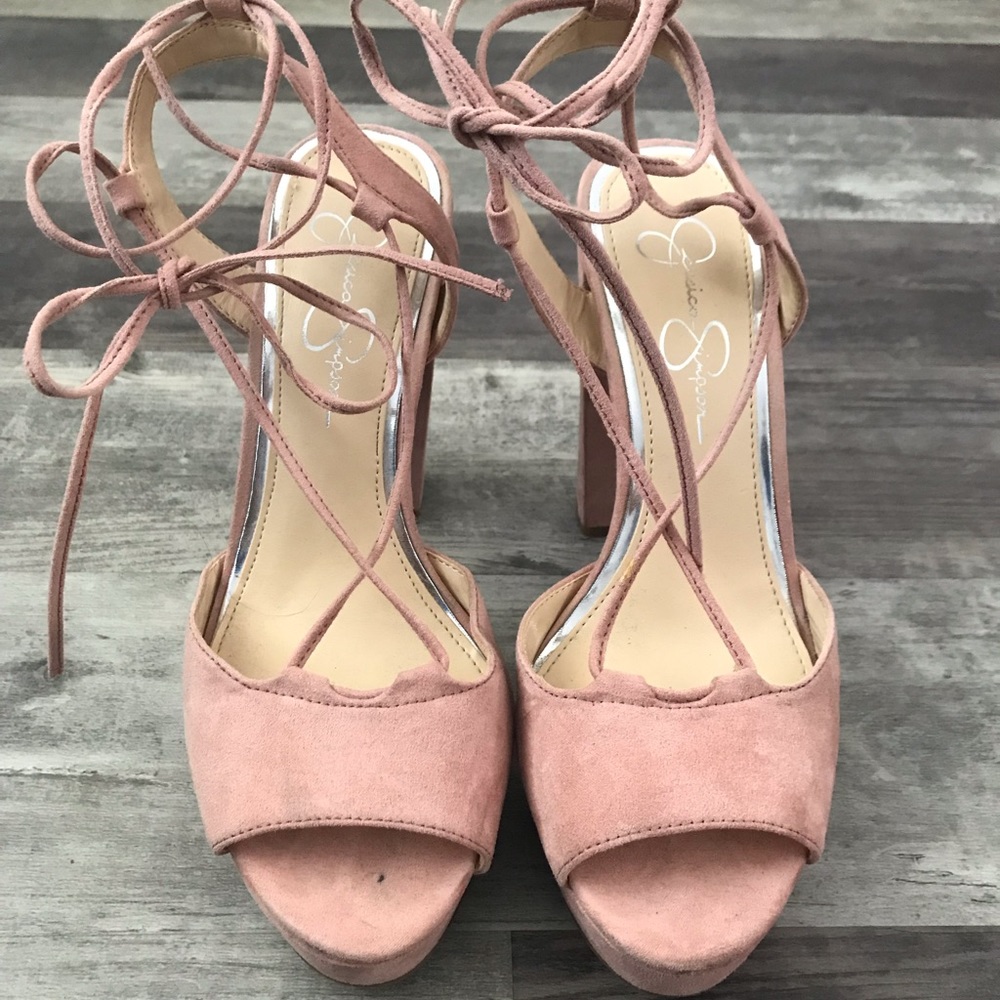 Jessica’s Simpson heels